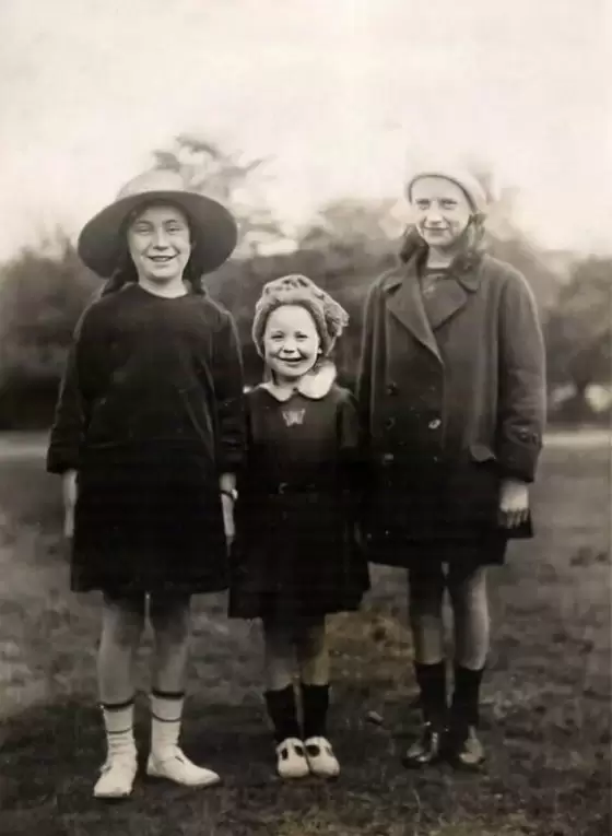 From left to right: Nettie Brown, their cousin, Janet and Betty McCann