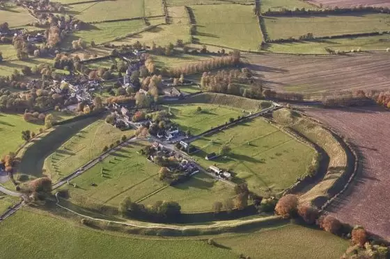 Avebury from the air. It is perhaps fitting that the Red Lion Pub lies at the geometric centre of the circle.